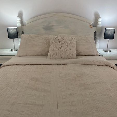 シウダー・バージェス Casa Orizabaヴィラ エクステリア 写真