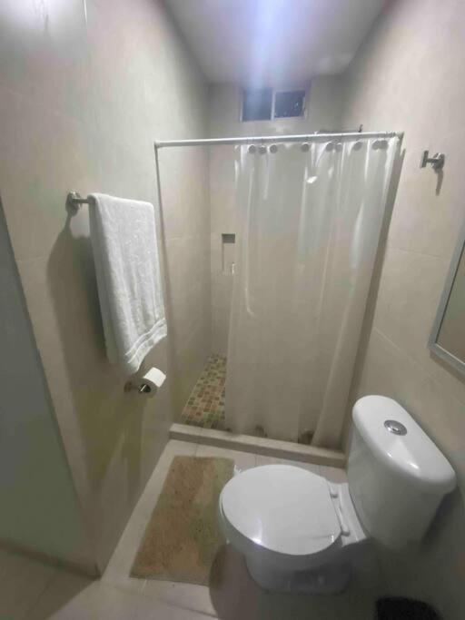 シウダー・バージェス Casa Orizabaヴィラ エクステリア 写真